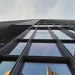 Towarowa 39 New York Apartment, Free Parking, Air-conditioning, Self Check-in 24h *