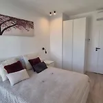 Appartement Towarowa 39 New York Apartment, Free Parking, Air-conditioning, Self Check-in 24h Poznań