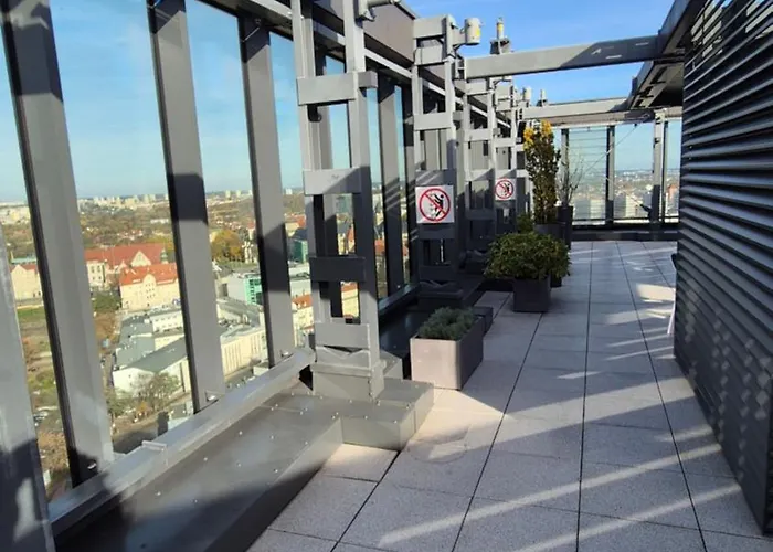 Towarowa 39 New York Apartment, Free Parking, Air-conditioning, Self Check-in 24h ポズナン