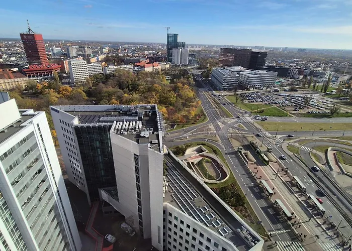 Towarowa 39 New York Apartment, Free Parking, Air-conditioning, Self Check-in 24h ポズナン