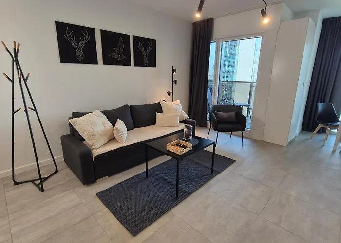 アパート Towarowa 39 New York Apartment, Free Parking, Air-conditioning, Self Check-in 24h *