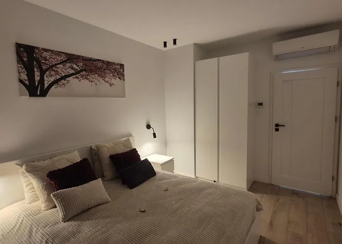 アパート Towarowa 39 New York Apartment, Free Parking, Air-conditioning, Self Check-in 24h *