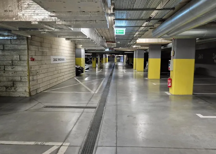 アパート Towarowa 39 New York Apartment, Free Parking, Air-conditioning, Self Check-in 24h ポズナン